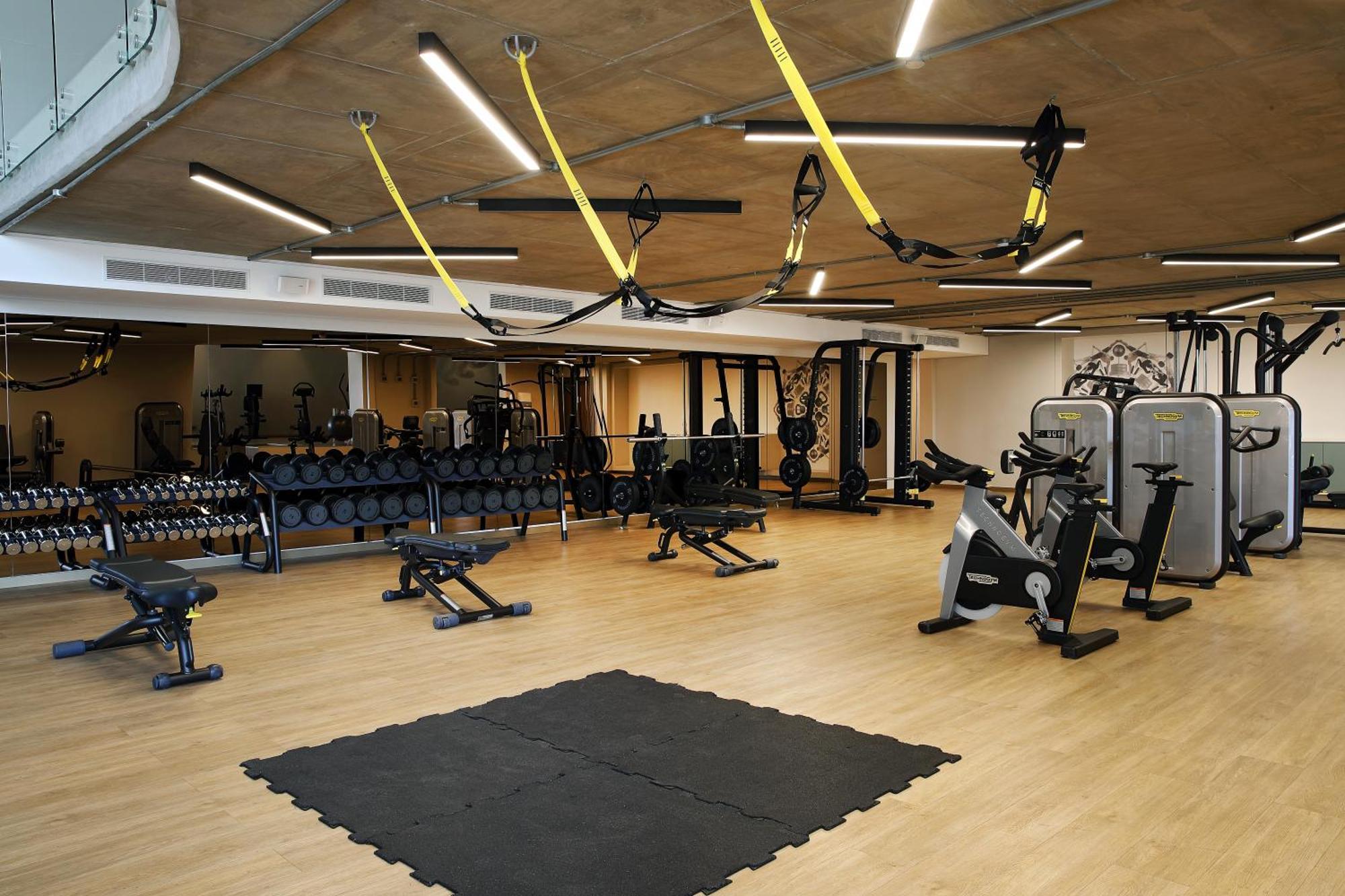 The Houghton Hotel, Spa, Wellness & Golf Johannesburgo Exterior foto The gym at the London Bridge Campus